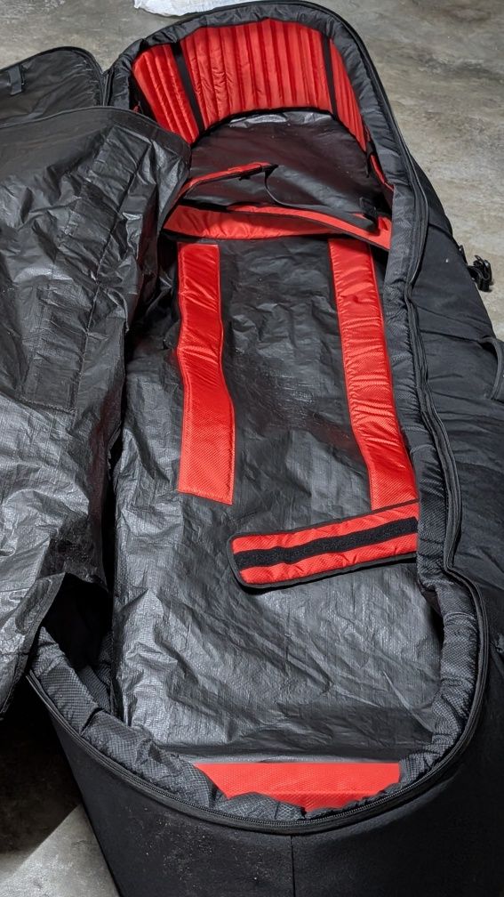 Capa viagem pranchas surf Ocean and Earth Apex 4 (7')