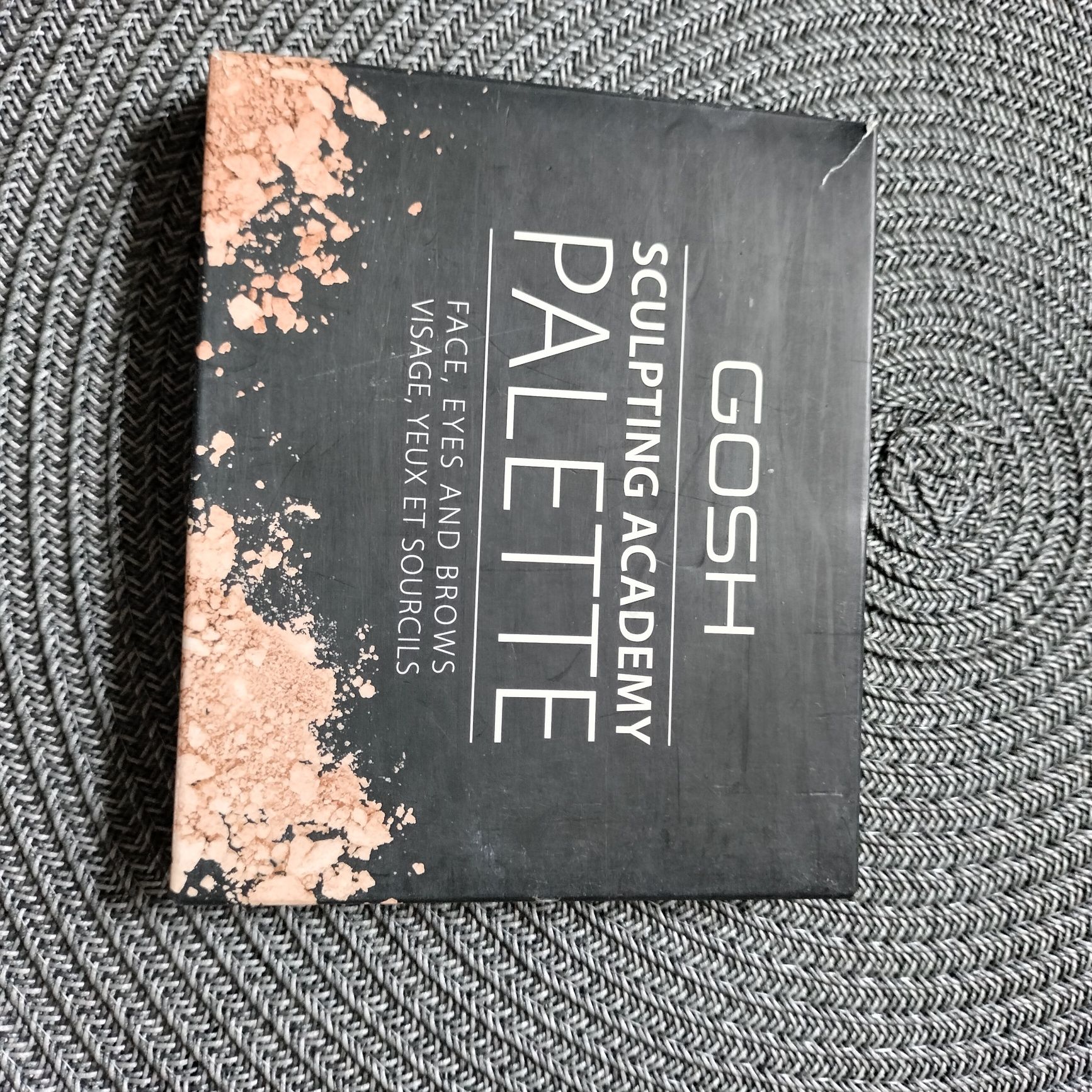 Gosh palette jak nowa, beże , róż, bronzer