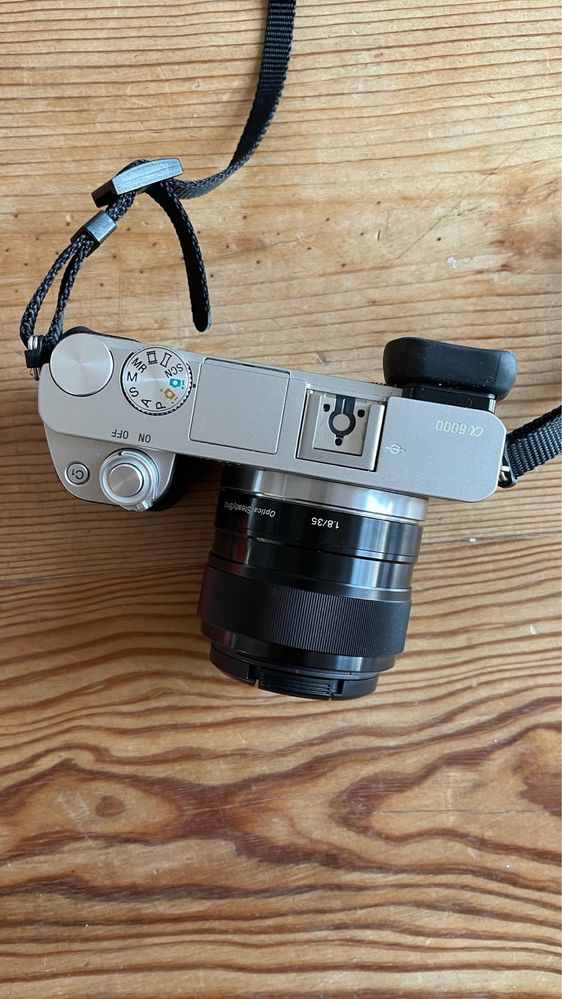 Máquina fotográfica Sony x6000 + lente 16-55