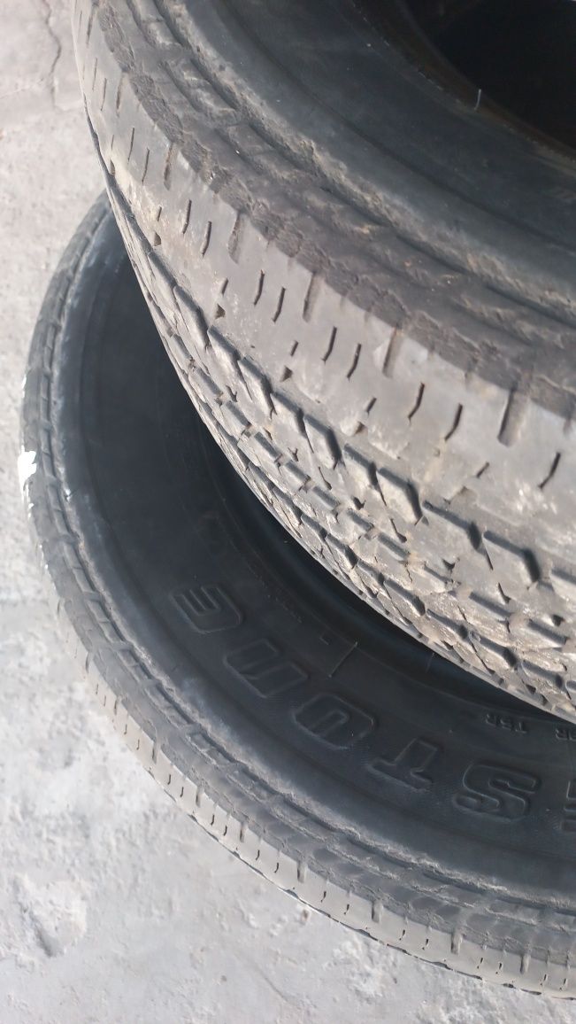 Bridgestone Dueler H/T , 245/65/17 , 111T