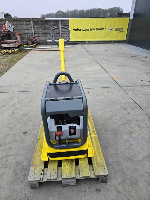 Zagęszczarka Wacker  DPU 4045 Husqvarna Bomag Weber Ammann