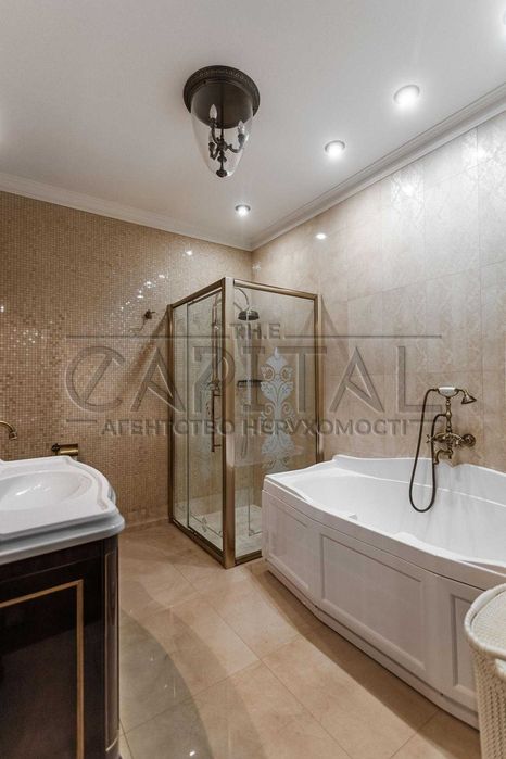 Оренда квартири Поділ Контрактова площа Центр Аренда квартиры на Подол