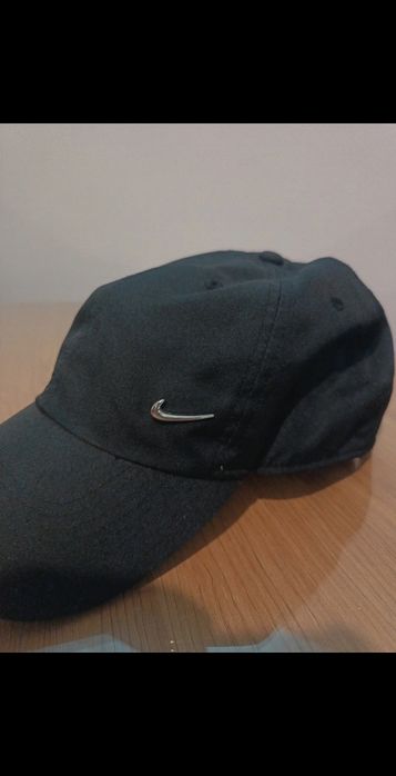 Czapka z daszkiem nike unisex