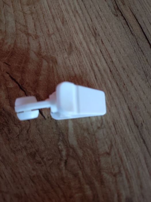 Żabki do karnisza 17 szt plastikowe białe