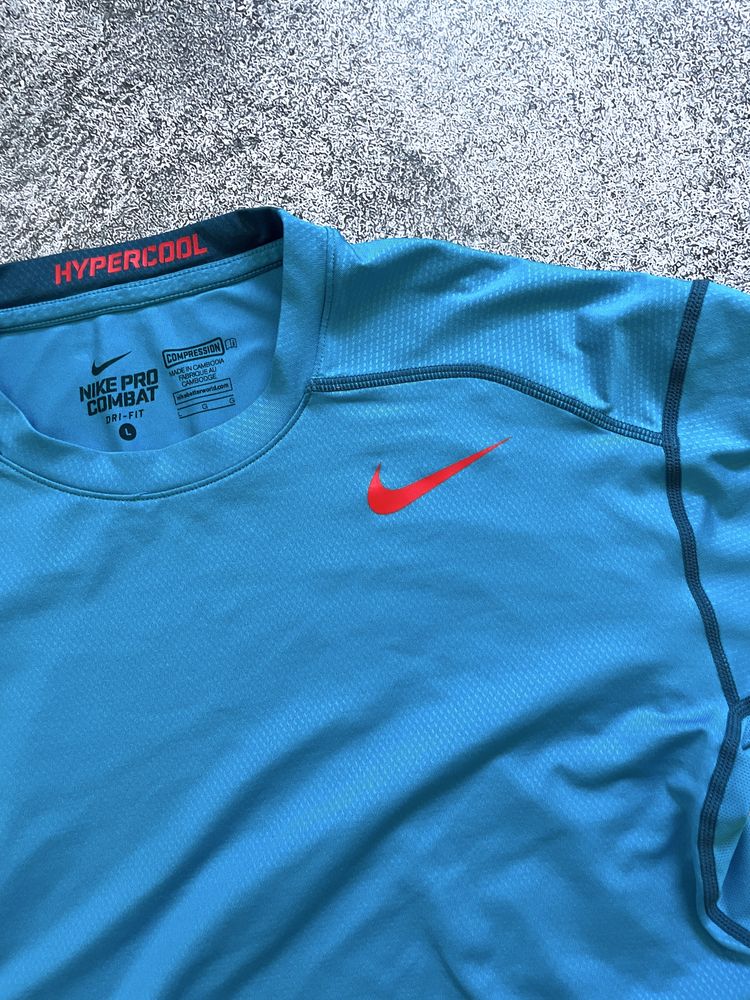 Рашгард Nike Pro Combat