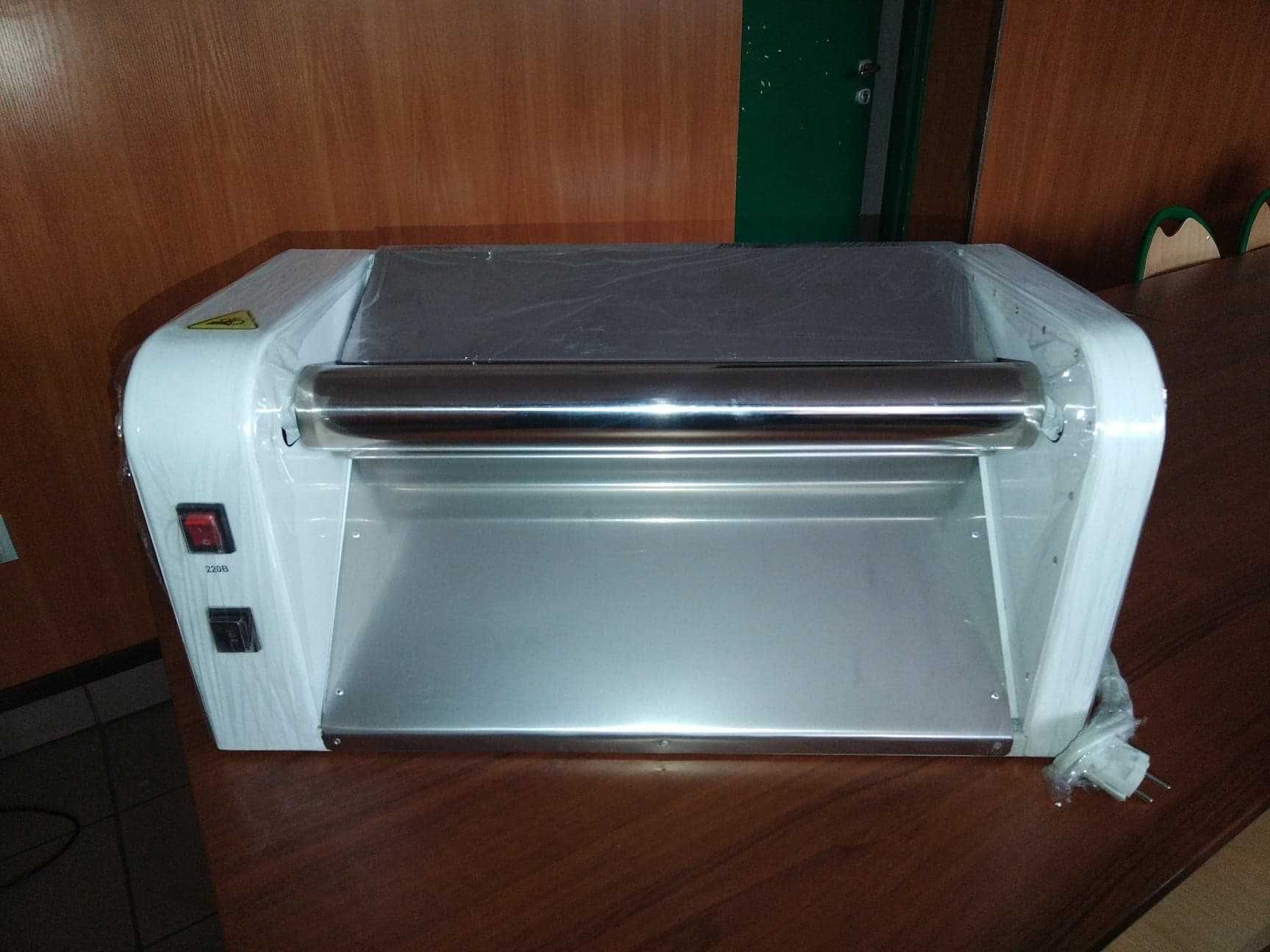 Wałkownica elektryczna walcarka do ciast nowa- pierogi makarony pizza