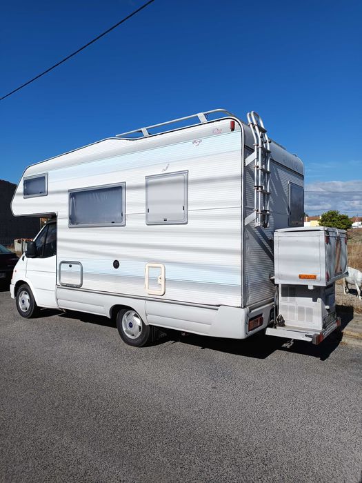 Autocaravana Ford Transit 2.5D