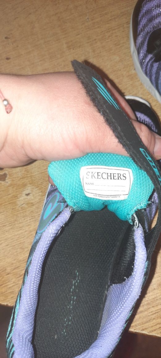 Кросовки sketchers