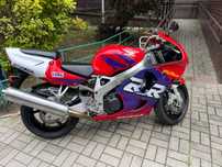 Honda CBR 900RR SC33 Oryginalny stan