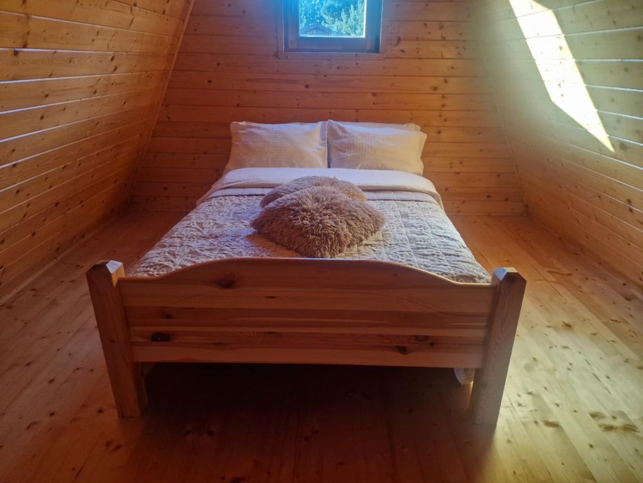 Łóżko drewnane 140x210