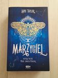 Książka młodzieżowe fantasy "Marzyciel" Laini Taylor
