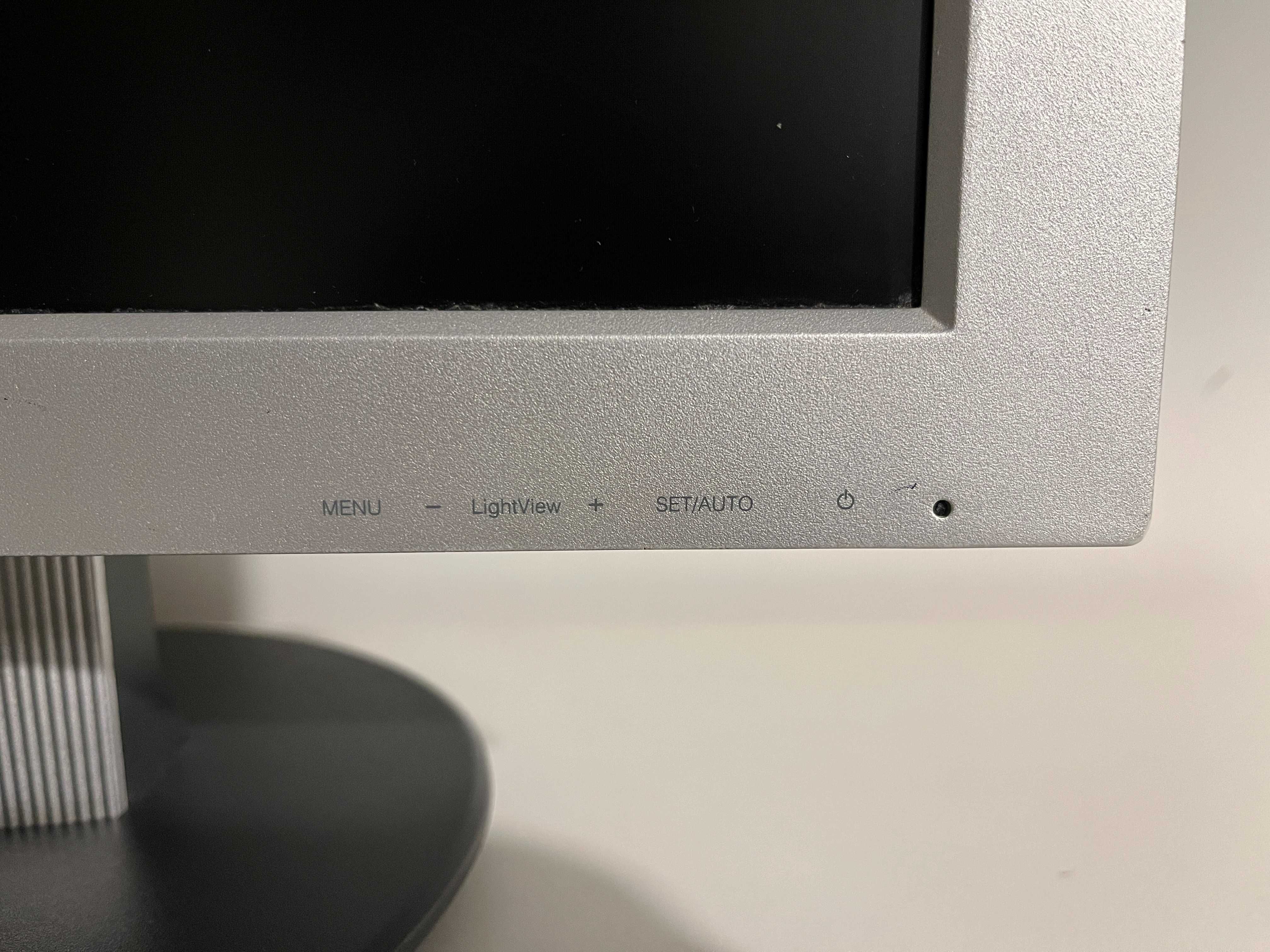Monitor LG FLATRON L1730S