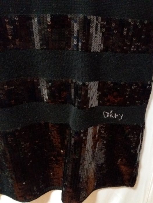 Tunika DKNY z cekinami