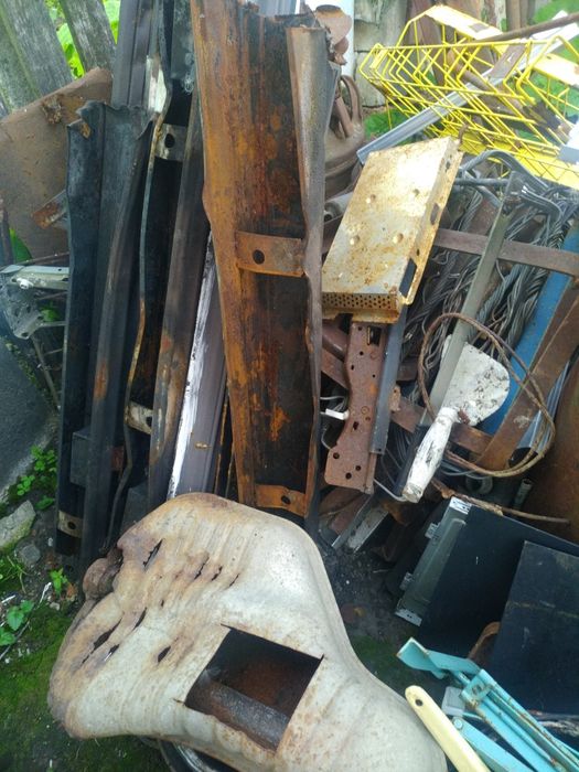 Продам металлолом.