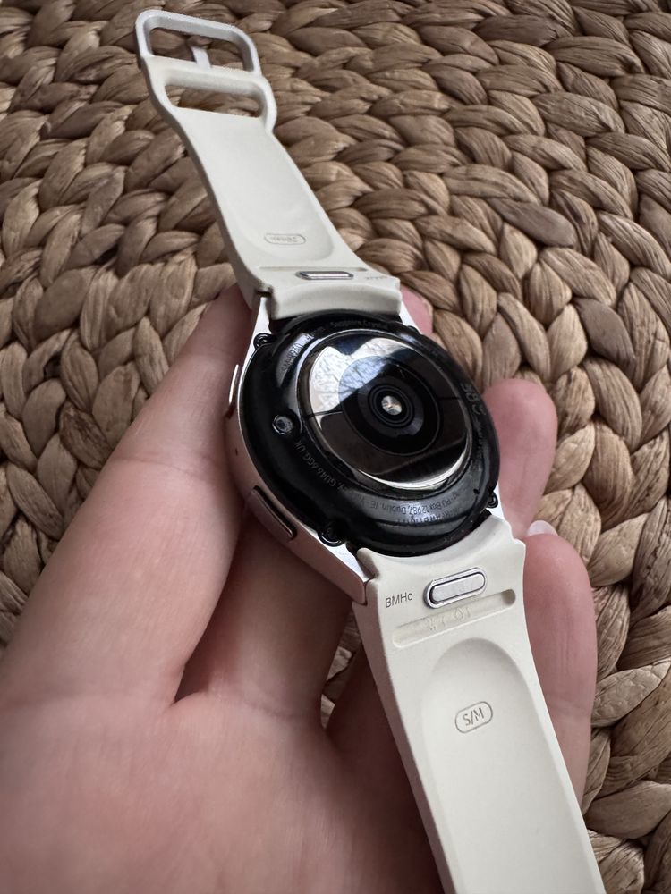 Samsung Galaxy Watch 6 40 mm beżowy
