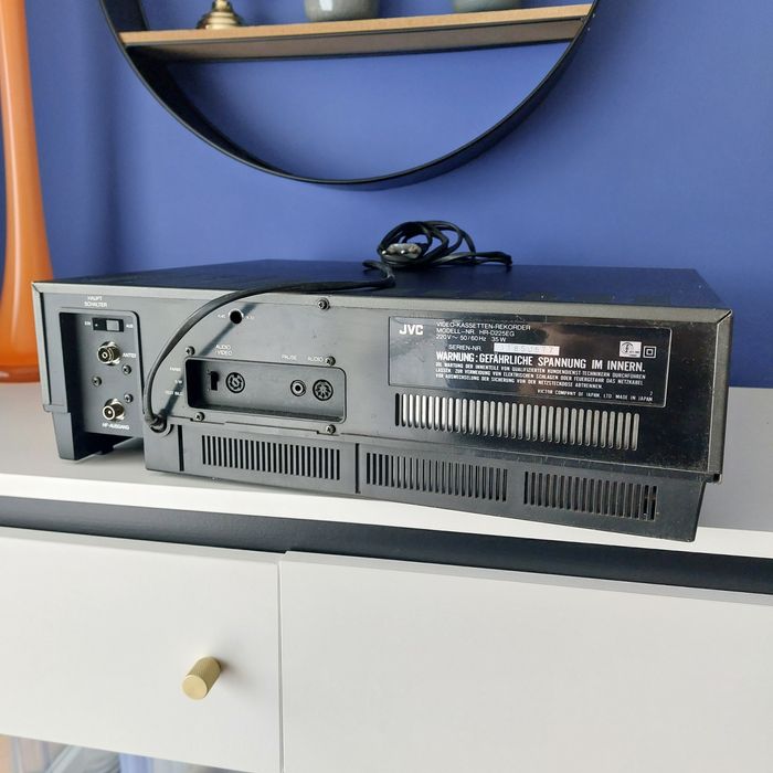 Nagrywarka kaset VHS JVC HR-D225EG USZKODZONA