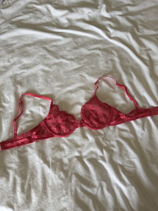 Мережевний бюстгальтер