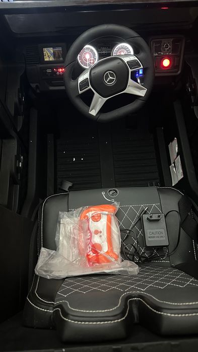 Carro elétrico criança Mercedes AMG G65 Jeep