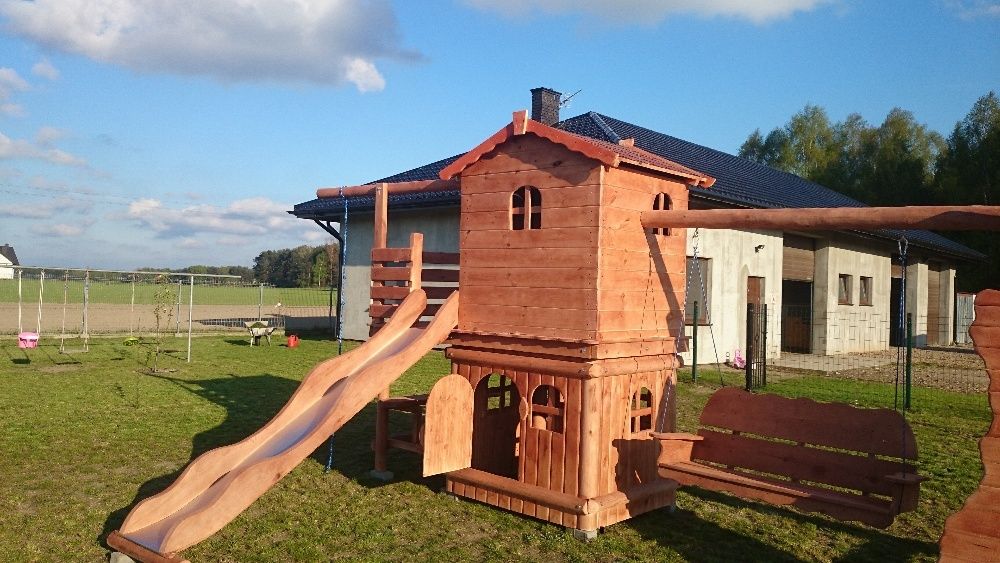 plac zabaw domek balkon ślizg ławeczki piaskownica montaż cały kraj