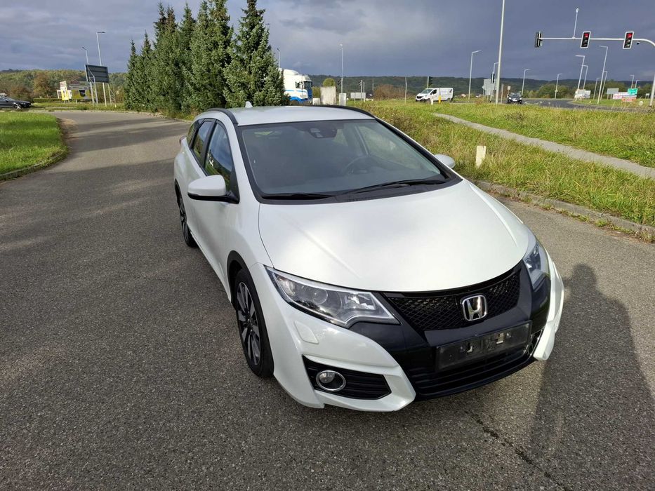 Honda Civic Lift 1.6 i-DTEC 120KM 2016r Klima Led Kamera Hak Alu