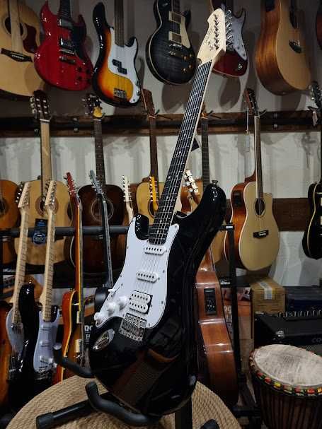 Ever Play ST-2 LH leworęczna gitara elektryczna ST2 SSH BK/WH lefthand