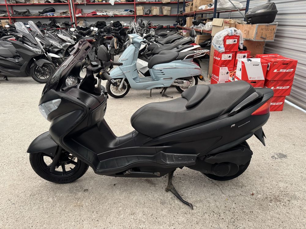 Suzuki Burgman 125 rezerwacja