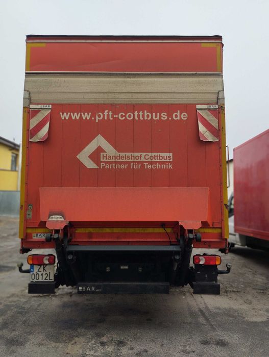 Transport z windą 5,6t ładowności