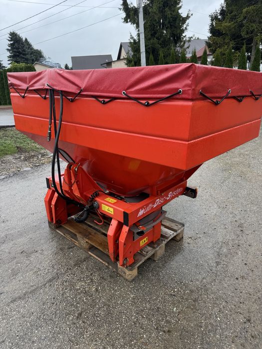 W ofercie Rozsiewacz Rauch MDS 921 1.5t super stan pochodzenie Niemcy