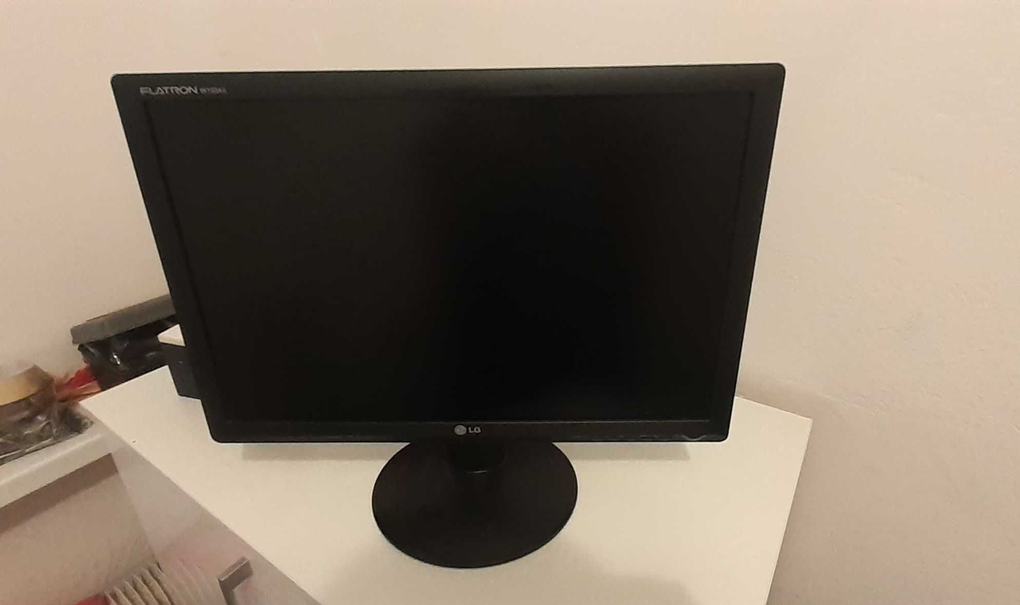 Monitor komputerowy LG Flatron W1934S