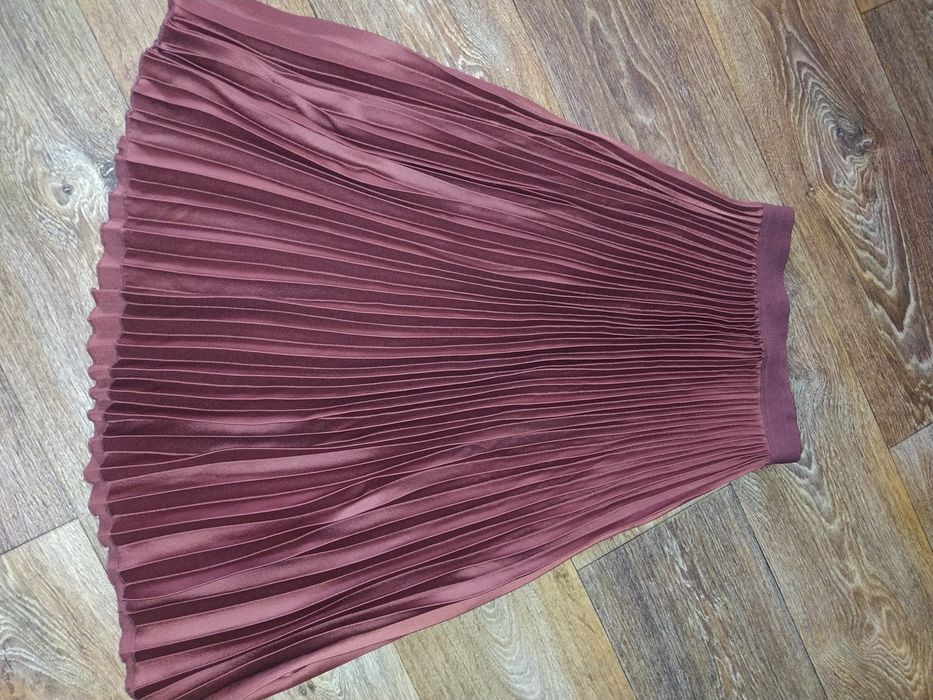 Спідниця плісерована шоколадного кольору