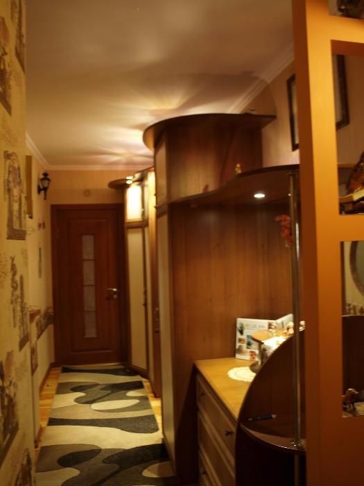 Элитная сталинка. Сдам  посуточно дизайнерская двушка на главной площа