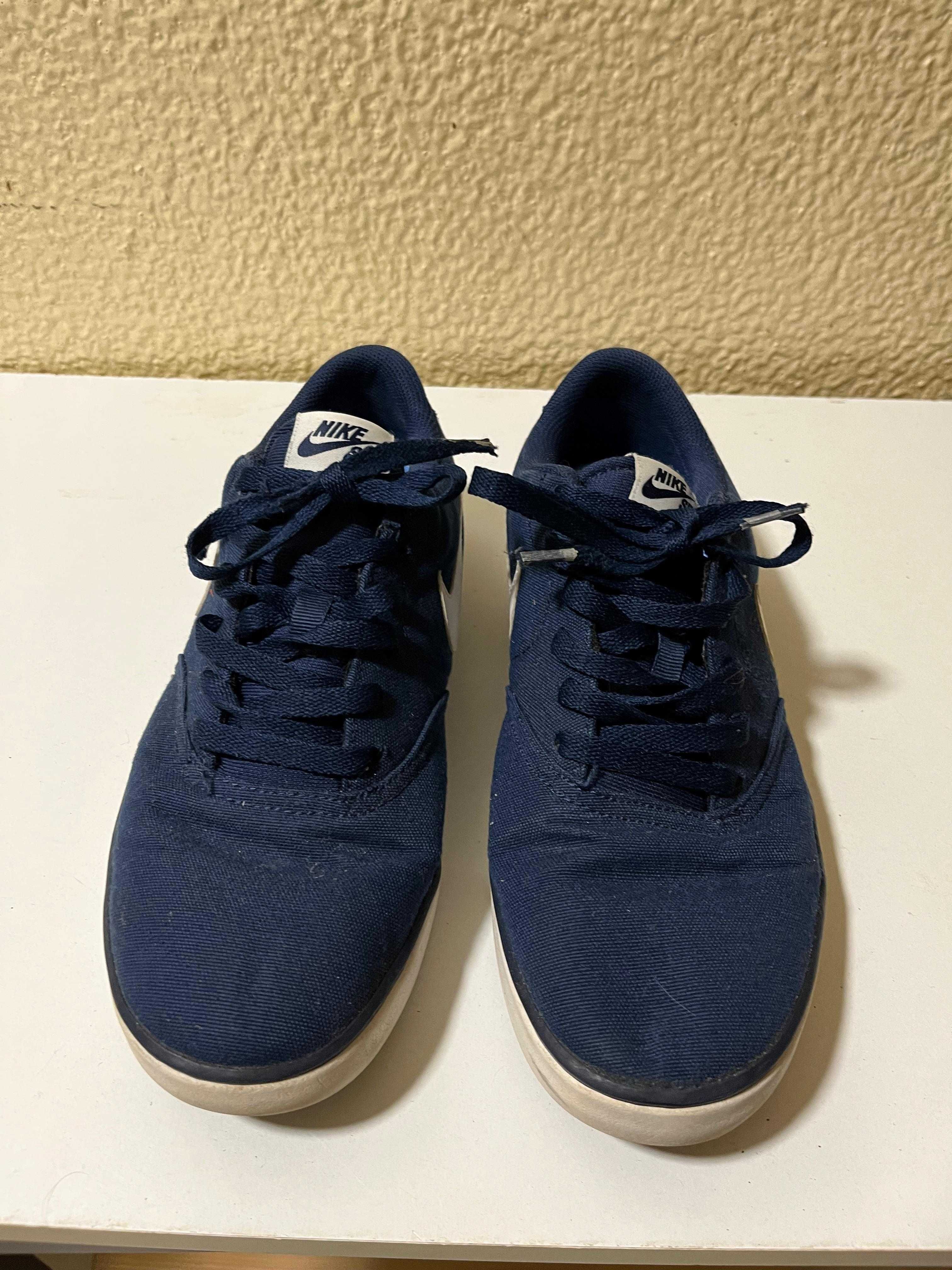 Nike SB Check Solar Midnight Navy White