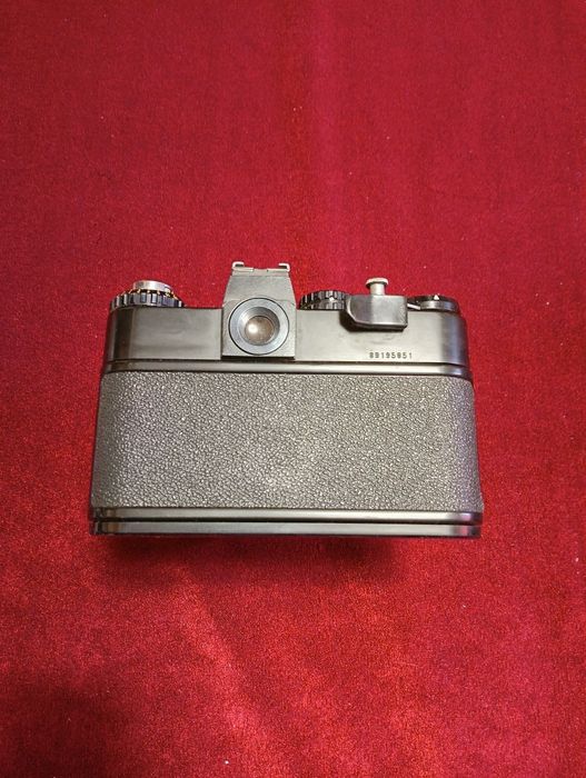 Фотоаппарат ZENIT-11 с объективом  Helios-44M-4.