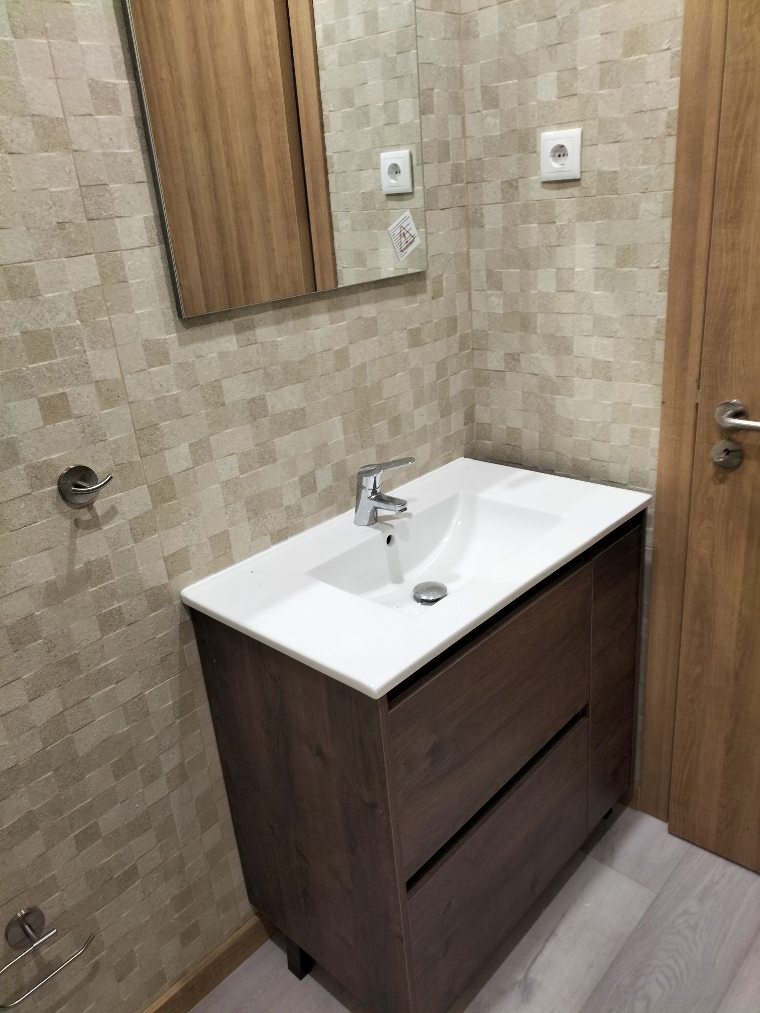 Alugo Apartamento T1