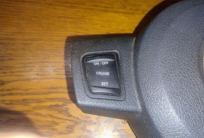 Sprzedam poduszkę kierownicy do jeep