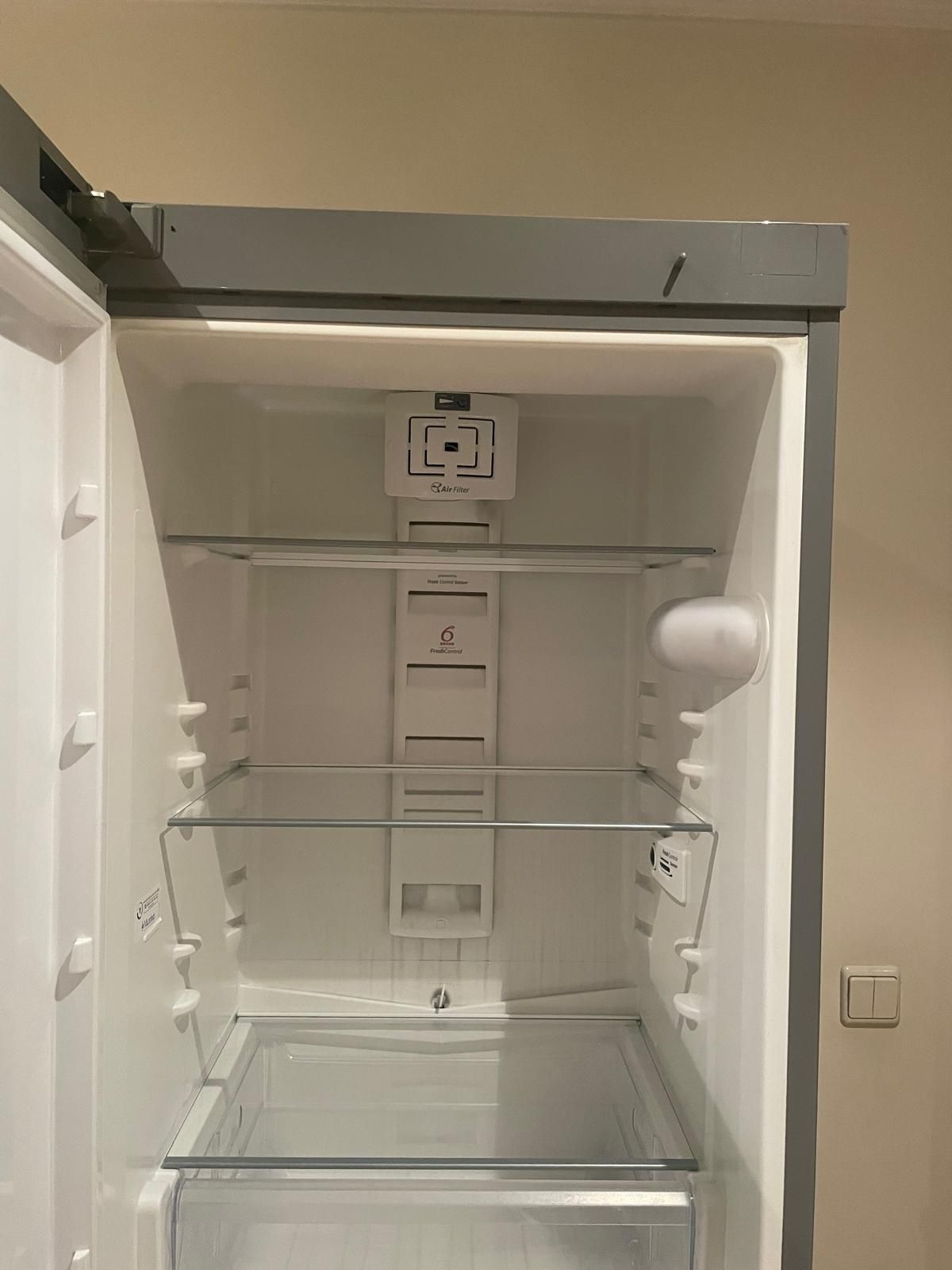 Vendo frigorífico com arca whirlpool