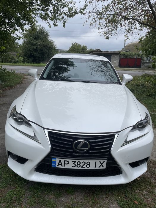 LEXUS IS250 продам