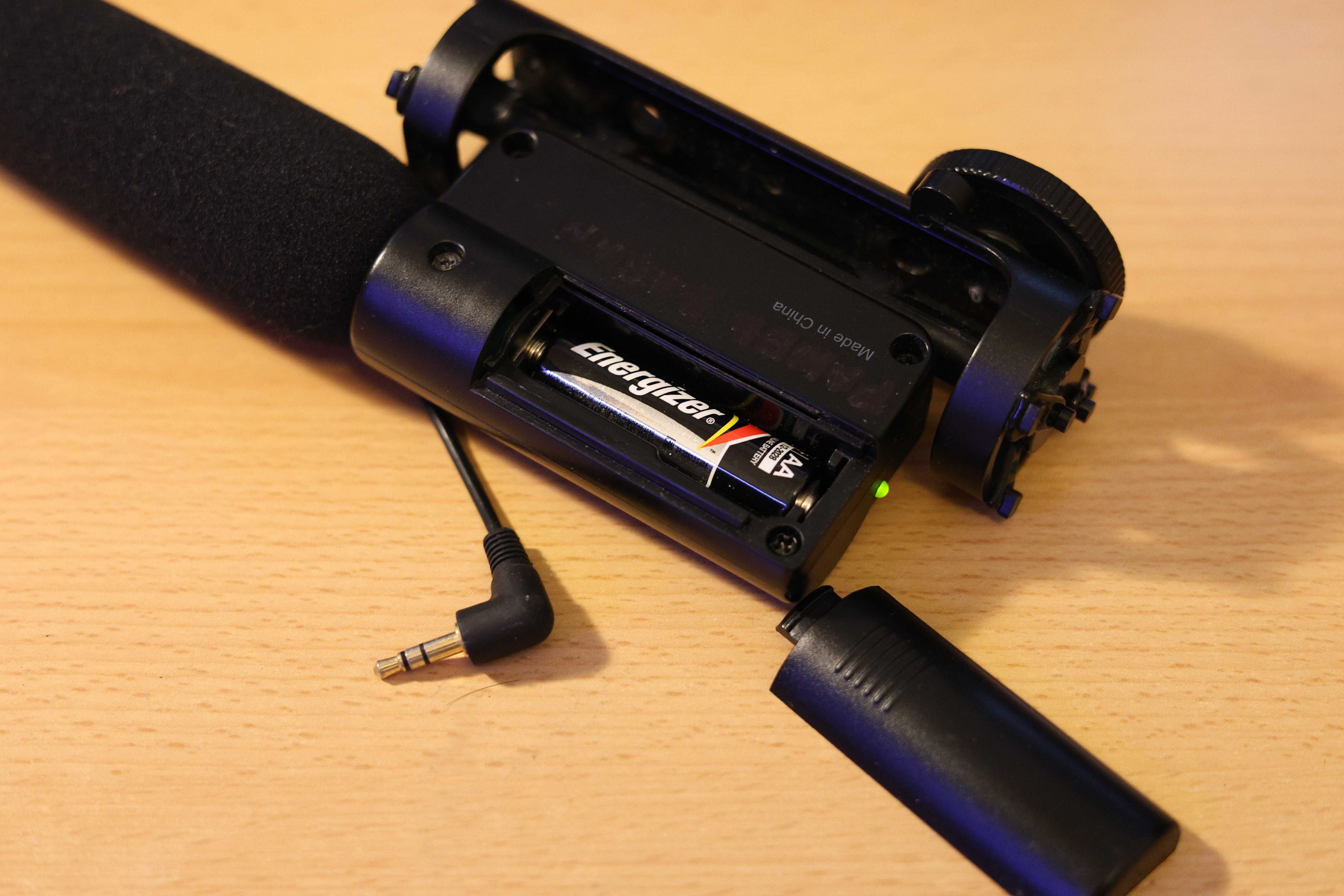 Mikrofon typu Shotgun nakamerowy - Takstar SGC 598