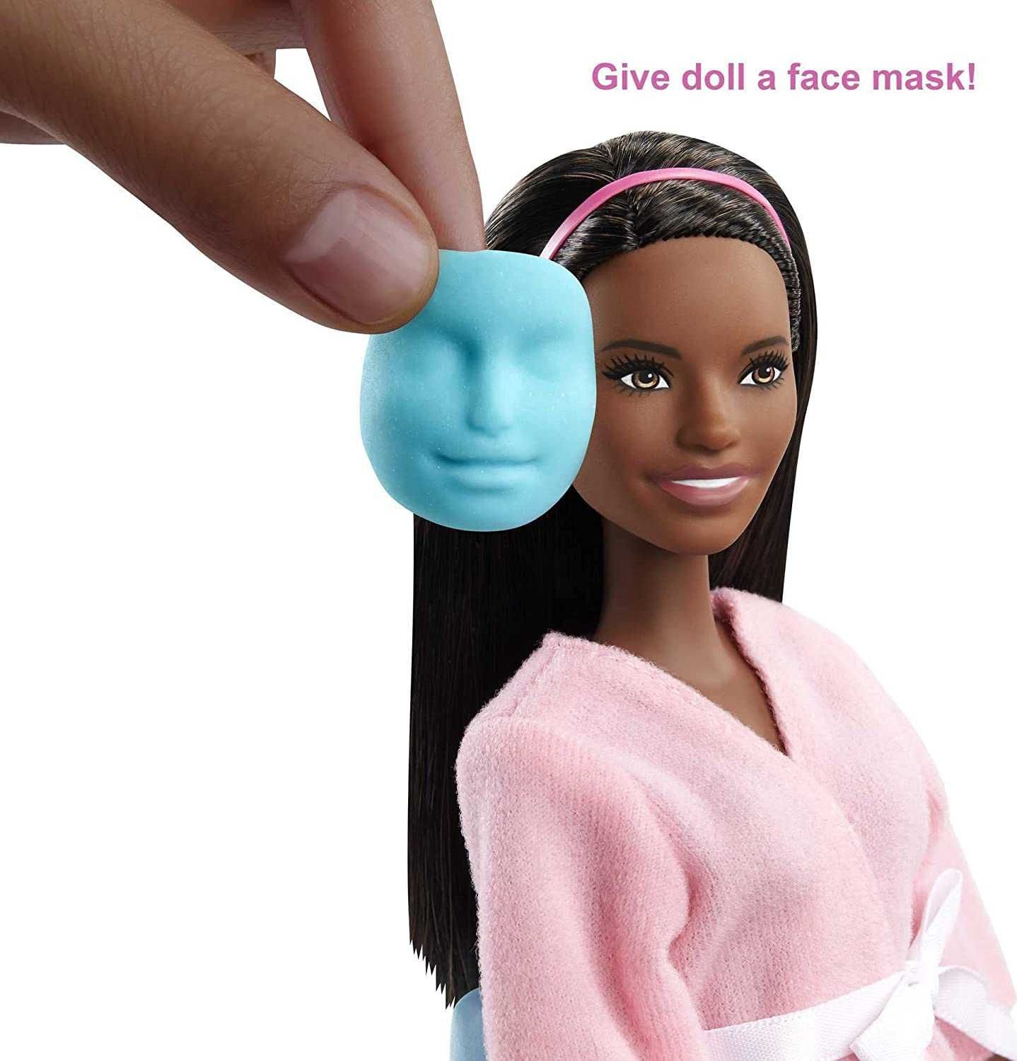 Барбі в косметолога Барби спа уход за кожей Barbie Face Mask Spa Day
