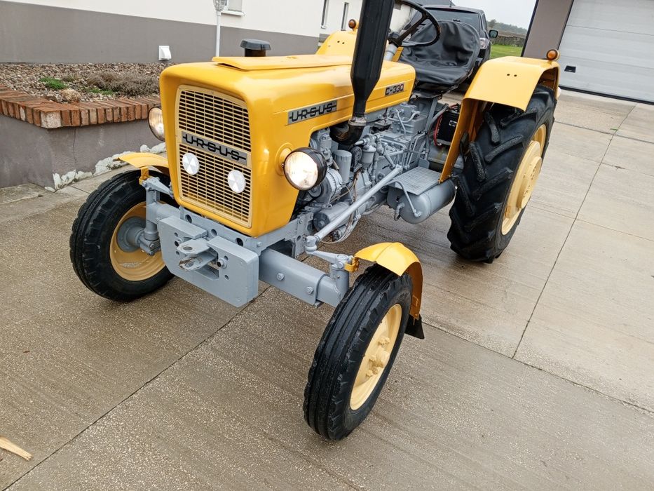 Ursus C330  nowy lakier oryginalne blachy i instalacja mało używany