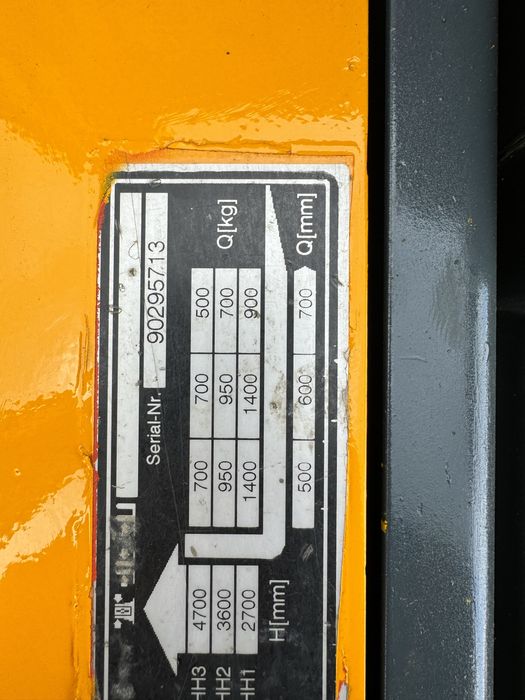 Paleciak elektryczny Jungheinrich 470 cm 1400 kg ERC Z 14 wózek