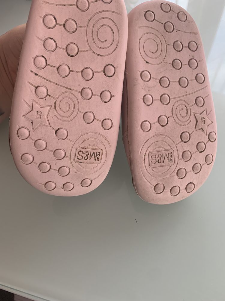 Buty dla dziewczynki rozmiar 21 m&s