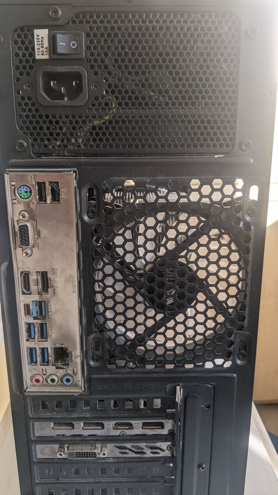 Ігровий ПК Ryzen 7 2700, GTX 1080, 16GB RAM, SSD 240GB + HDD 1TB
