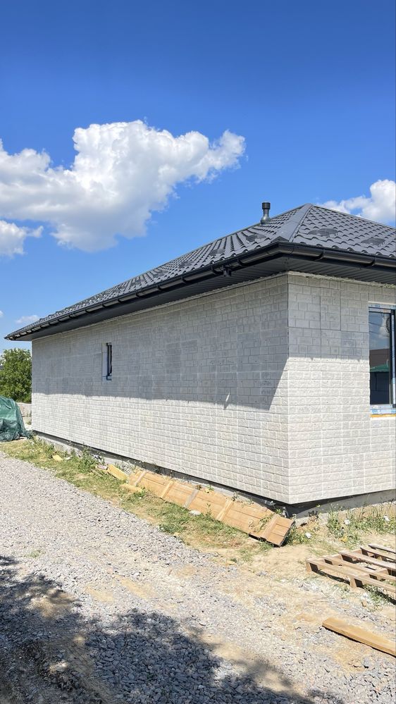 Продаж будинку у Луці Мелешківській по вул.Грушевського