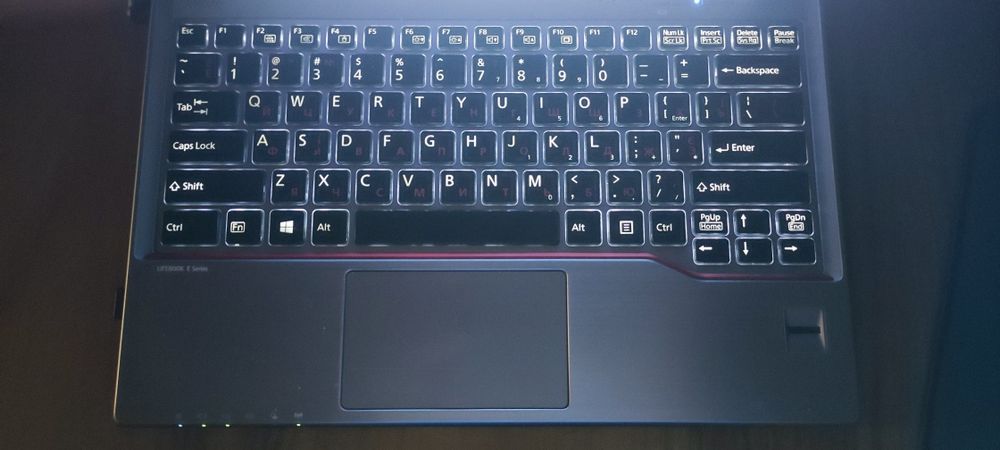 Продам ноутбук Fujitsu