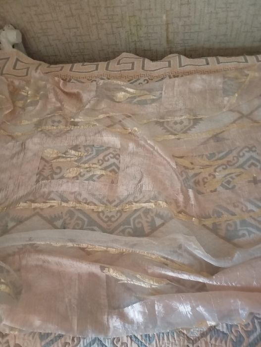 Продам тюль на окно.