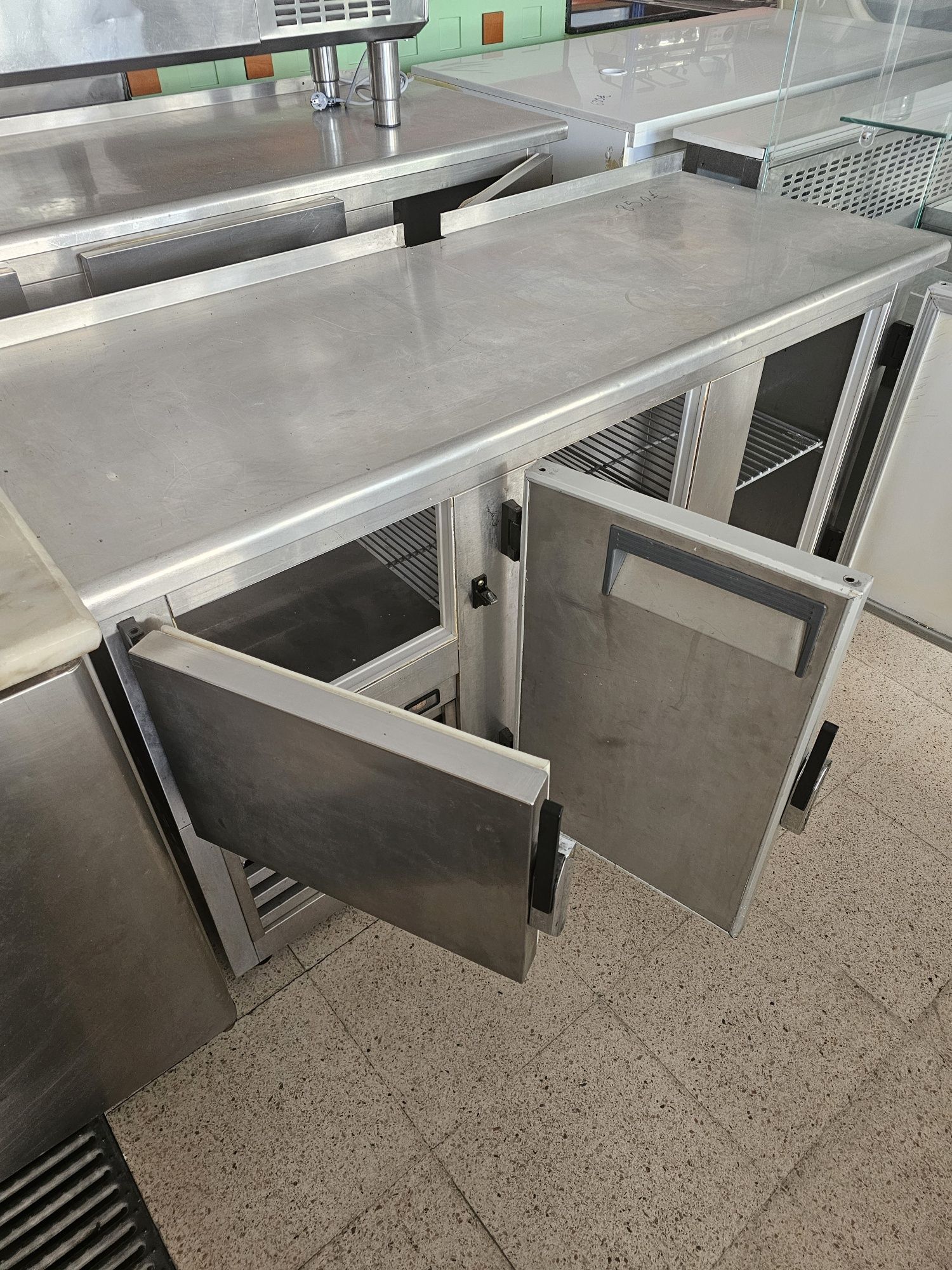 Bancada refrigerada 3 portas