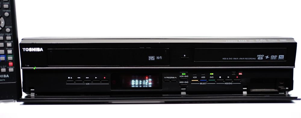 KOPIARKA z HDD i HDMI * Kopiuj VHS na DVD kasety na płyty Toshiba 100%