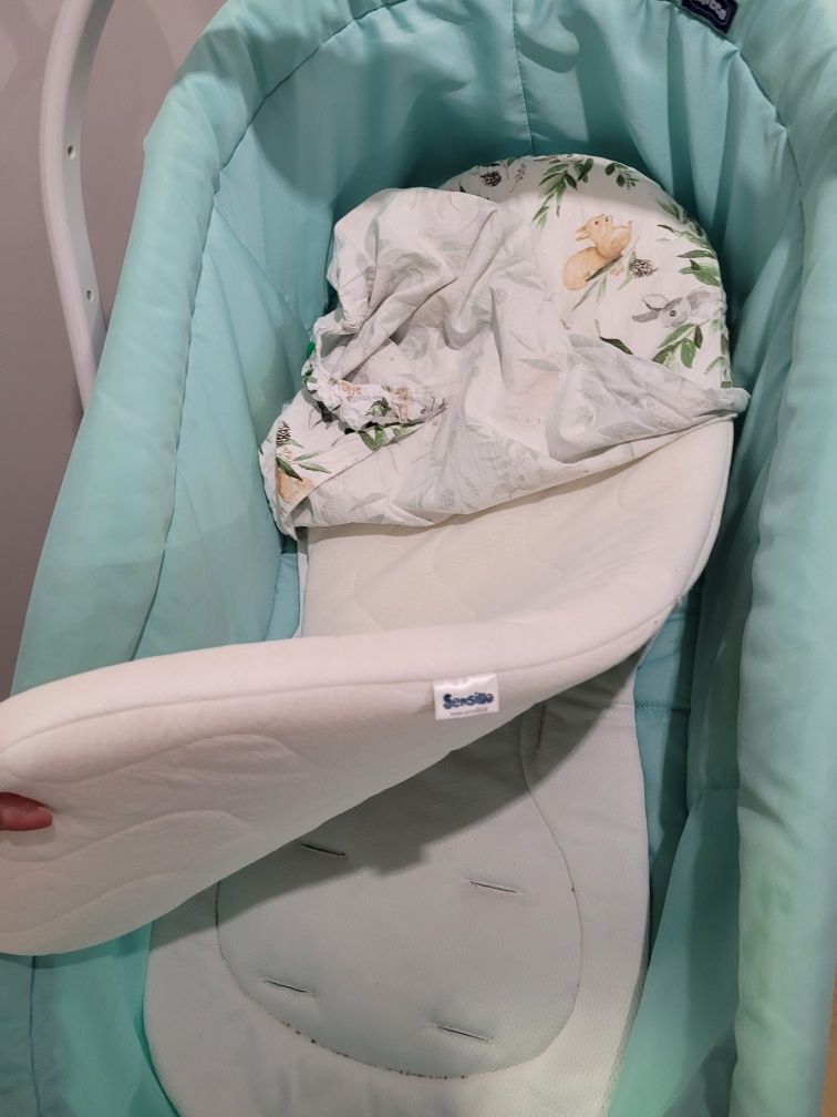 Baby Hug,  chicco, plus materac, 4w1, łóżeczko, krzesełko