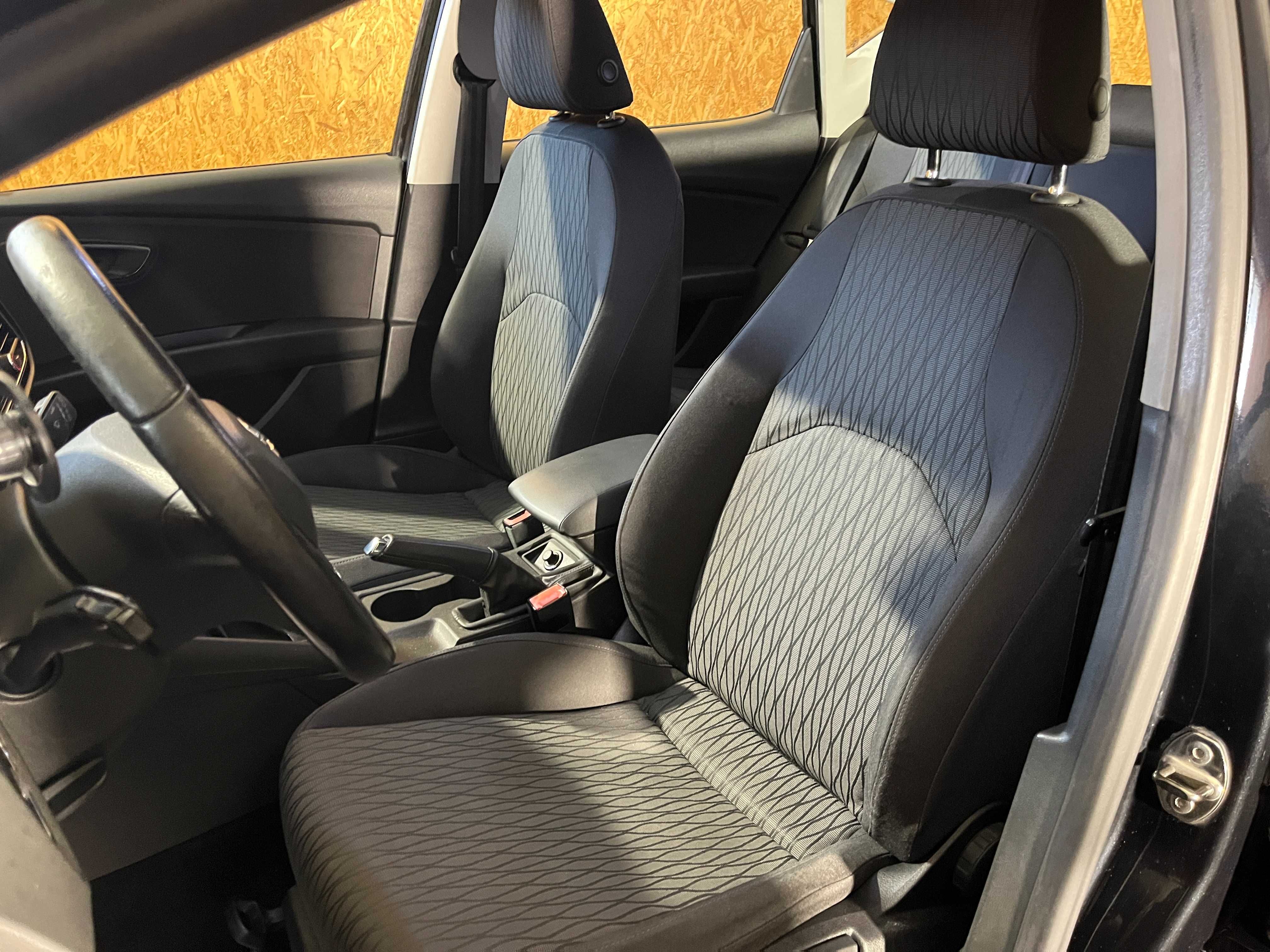 SEAT Leon 1.6TDi Nacional Jante 18''